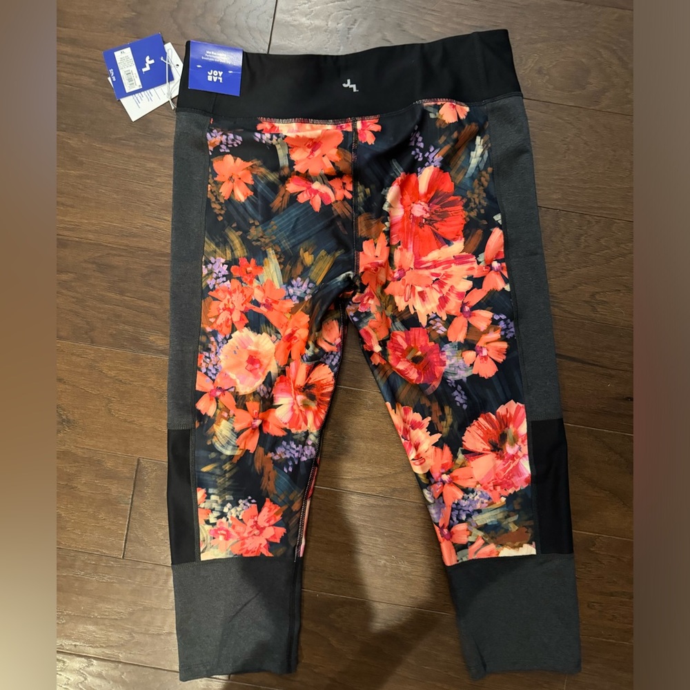 JoyLab Mid Rise Capri Leggings🏋️‍♀️ - Picture 4 of 6